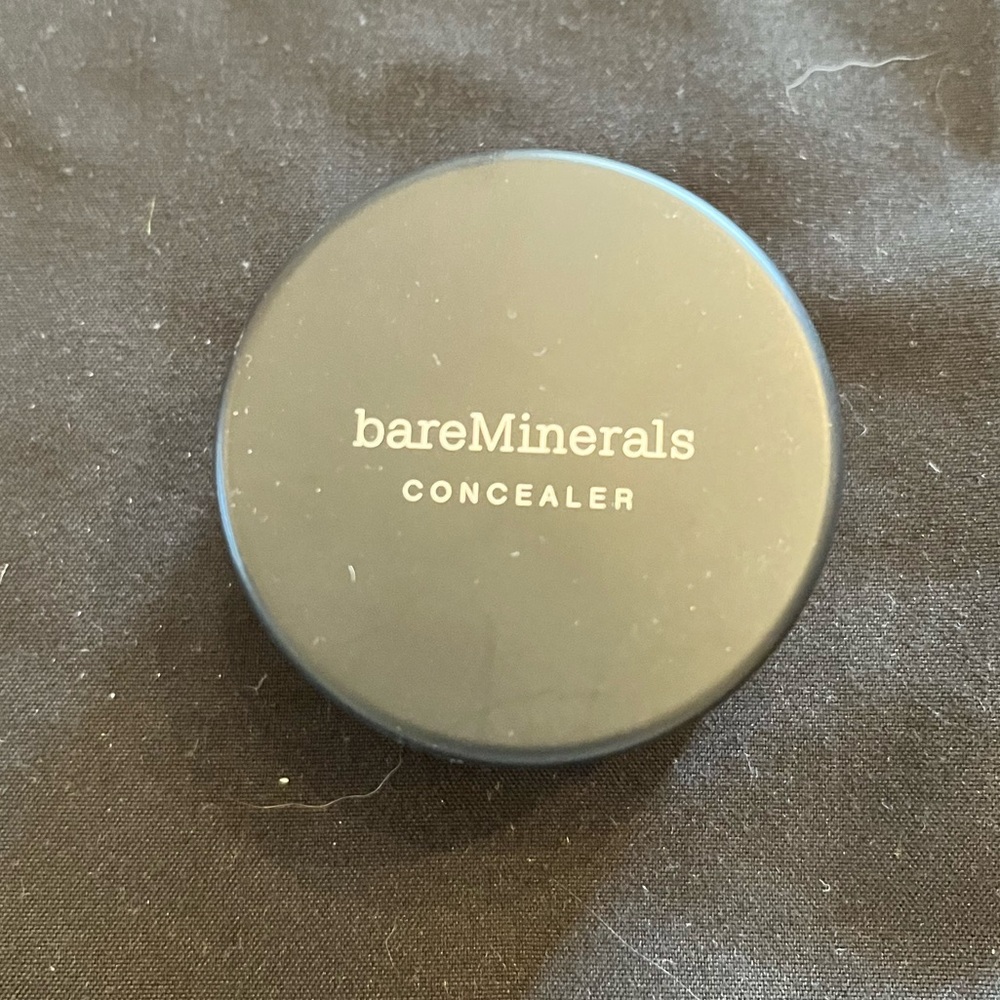 bareMinerals concealer